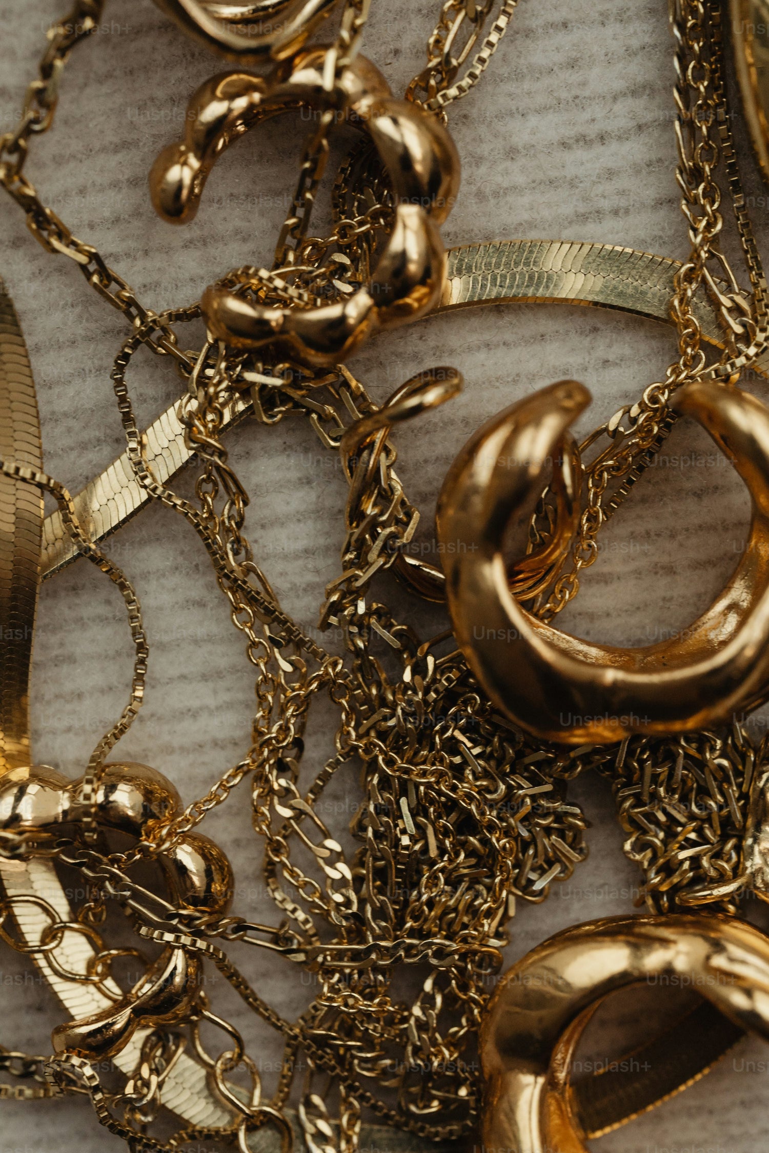 Pure Gold : Gold Jewellery Collection